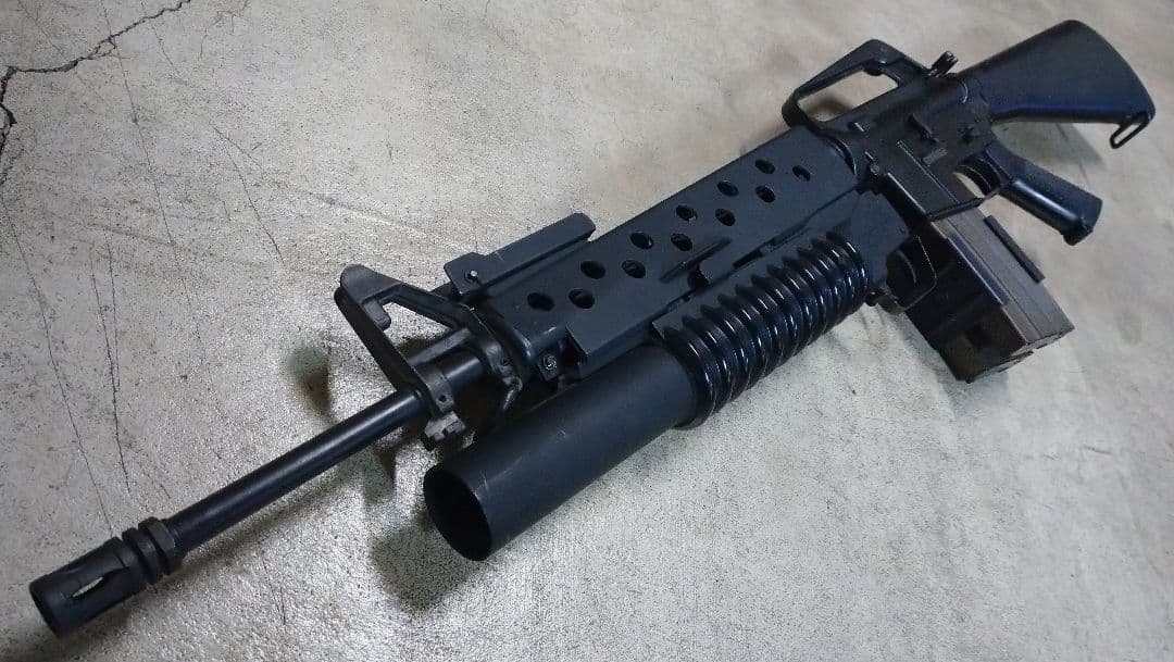 M16小銃 M203擲弾銃 樹脂製モデルガン