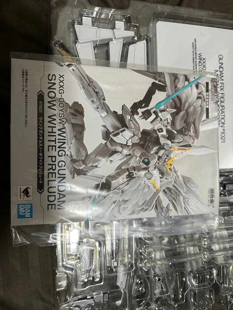 L COMPOSITE ウイングガンダム スノーホワイトプレリュード