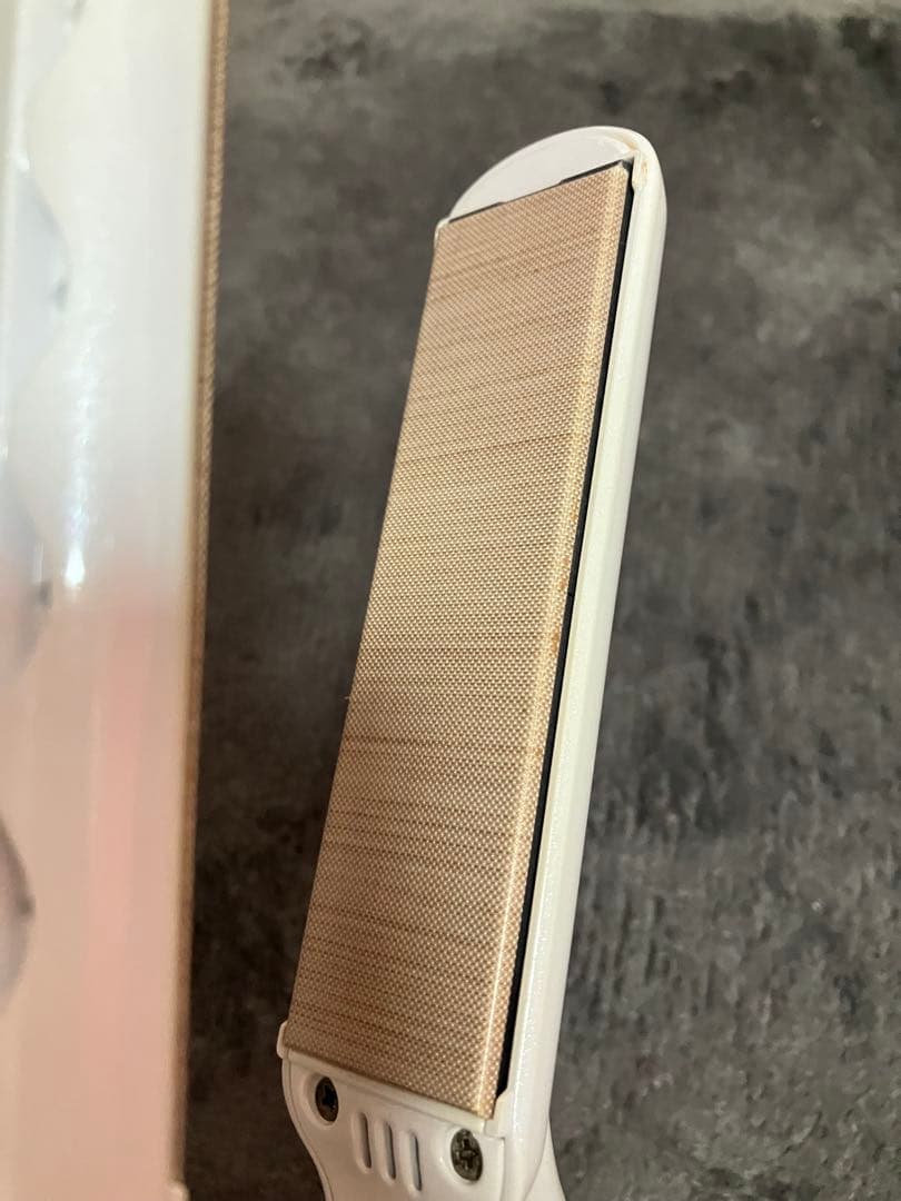 KINUJO ストレートヘアアイロン