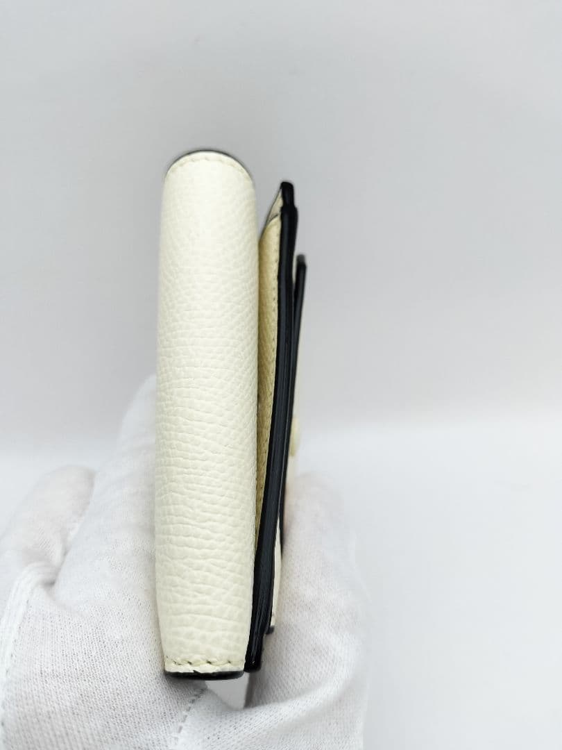 MY Valextra ホワイト 三つ折り財布