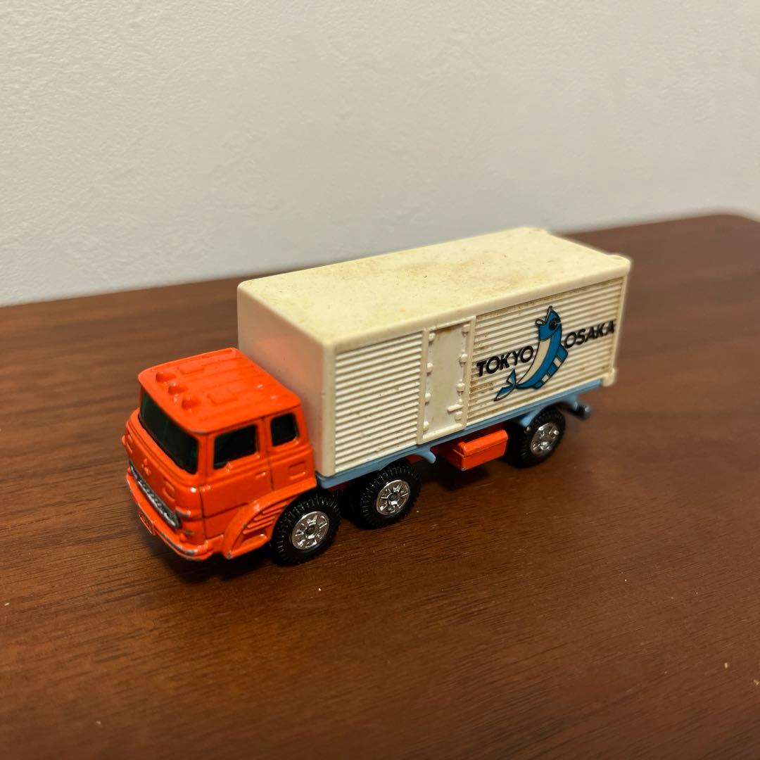 トミカ　黒箱　セット