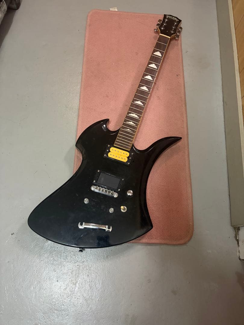 メーカー不明 モッキンバード タイプ エレキギター ジャンク