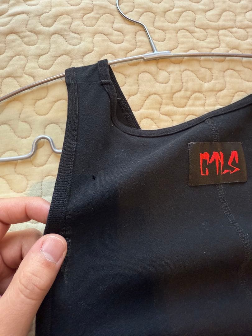 ま*ー様 激安　cvtvlist タンクトップ　4枚セット