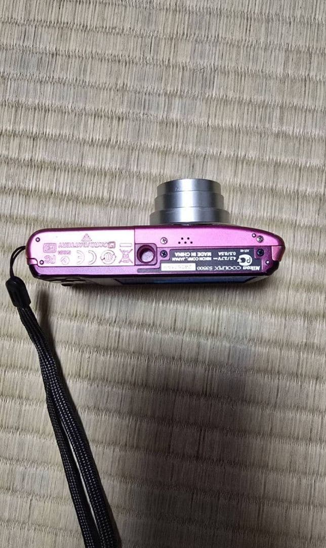 訳あり　Nikon COOLPIX ピンク デジタルカメラ