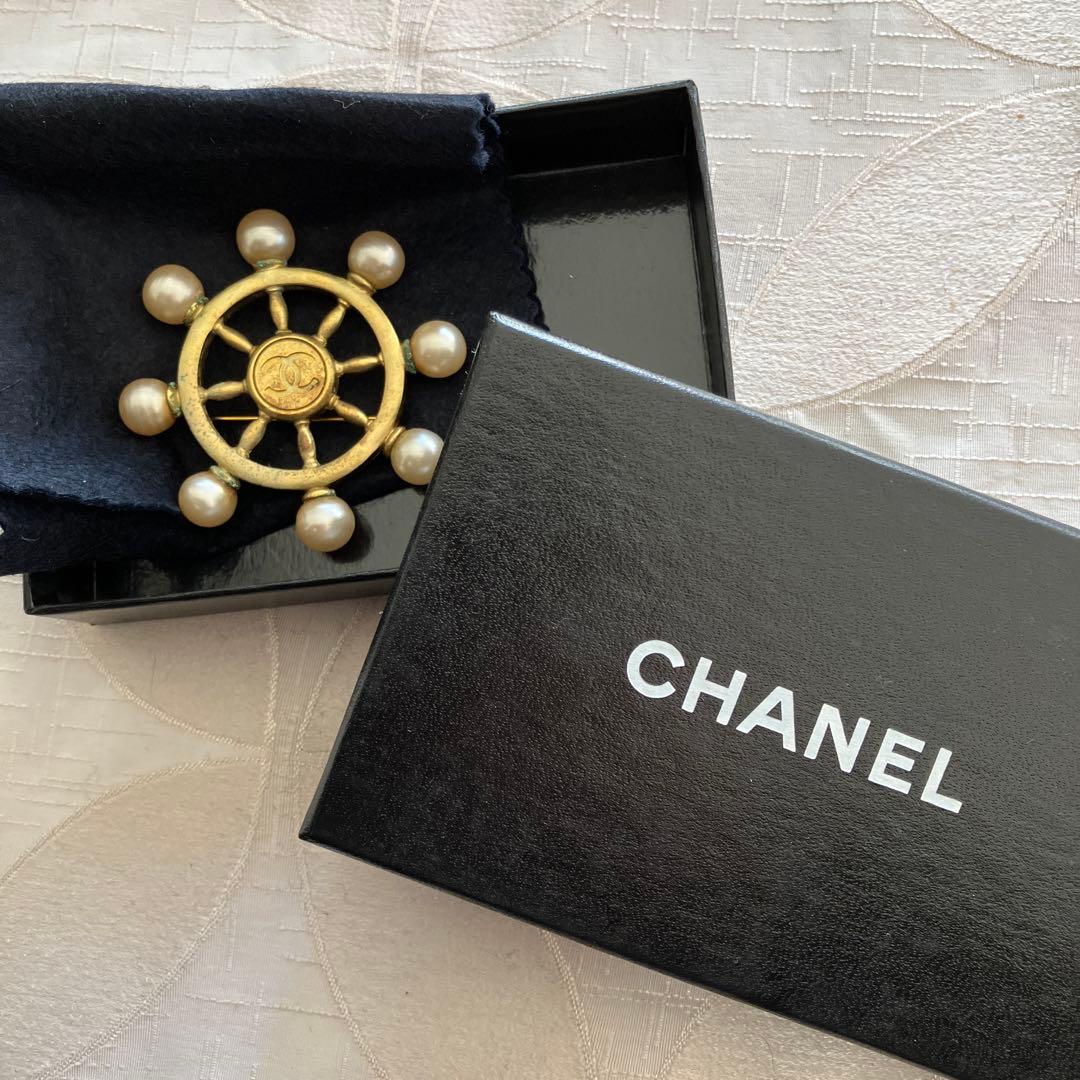 シャネル ココマーク ブローチ ゴールド 船舵