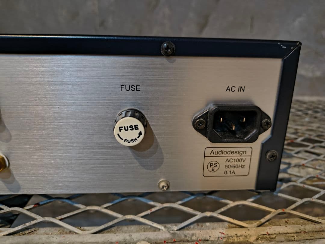 AUDIO DESIGN DCP-FE105 プリアンプ