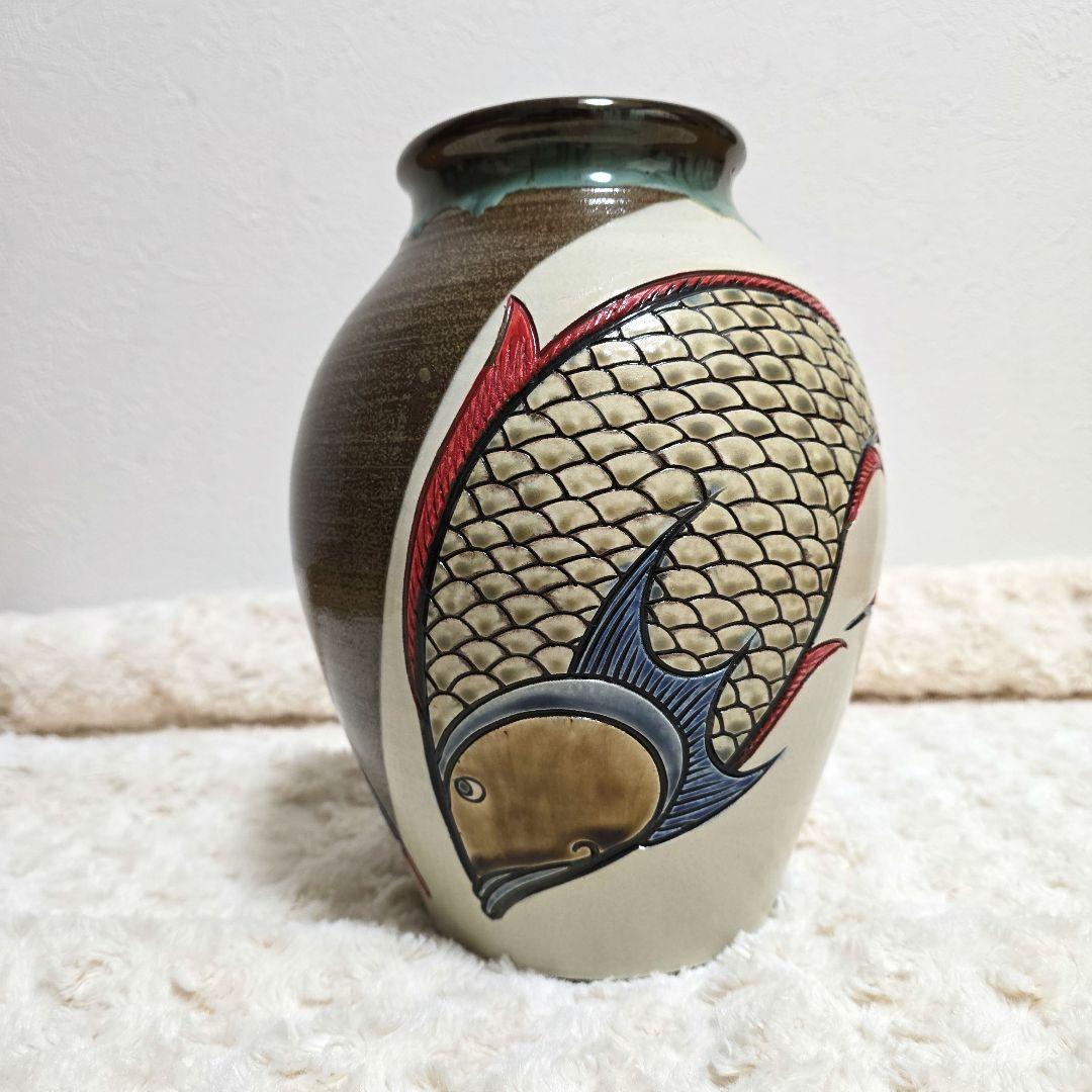 ⑧宮城三成 大壺 魚紋 蟹紋 囲 やちむん 人間国宝 孫