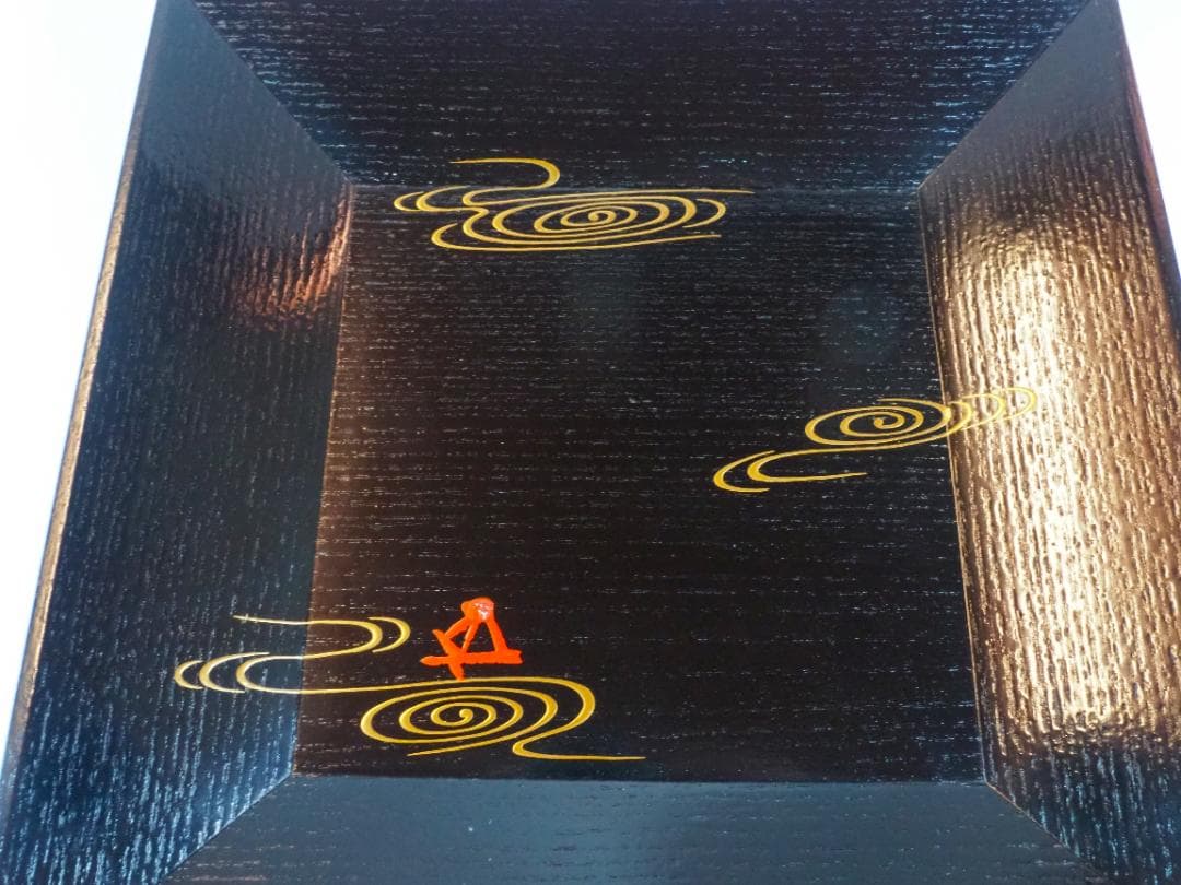 裏千家15世鵬雲斎御書付『巻水蒔絵四方盆』14代駒澤利斎造（共箱・二重箱）