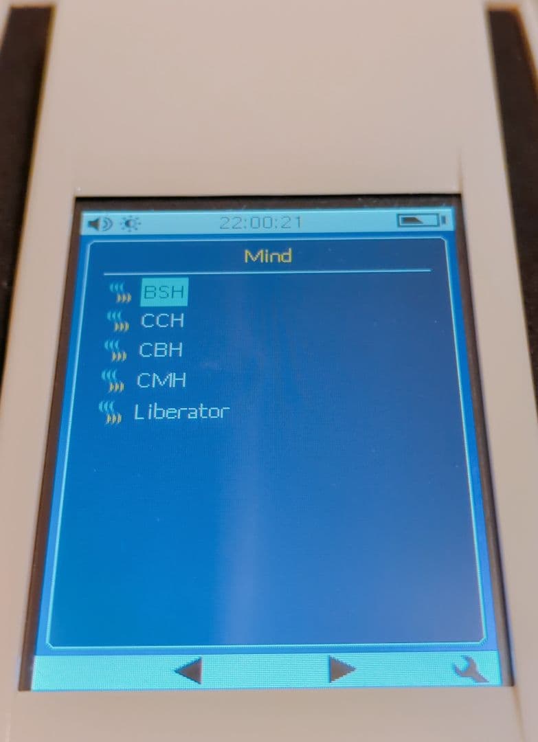 【中古美品】NESマイヘルス　波動ヒーリング　情報療法デバイス　詳細チャート付き