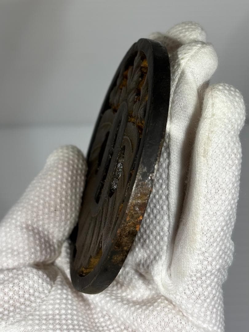 鍔(つば)　鉄製　日本刀　佐々木信重　明治時代　アンティーク