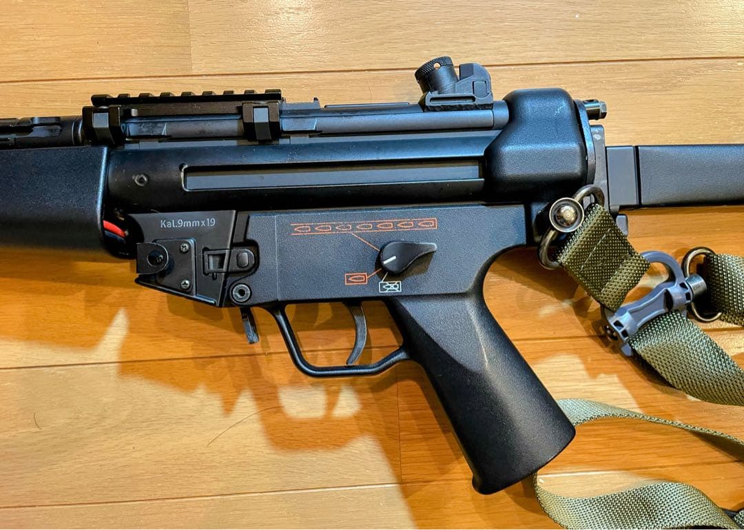 東京マルイ　MP5 カスタム、フルメンテ、メタルリペイント済み　動作確認済み