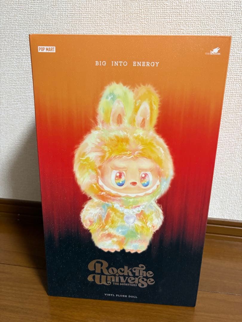 Big into Energy ROCK THE UNIVERS ラブブ