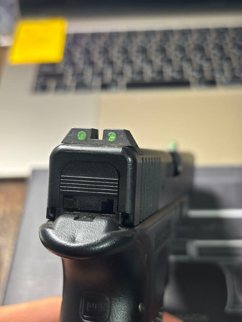 東京マルイ glock19 gen4 マガジン３つ付き