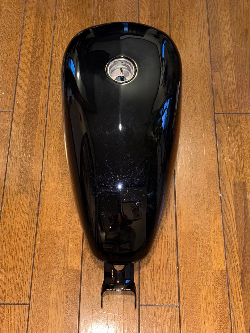 スポーツスター　純正　フューエルタンク