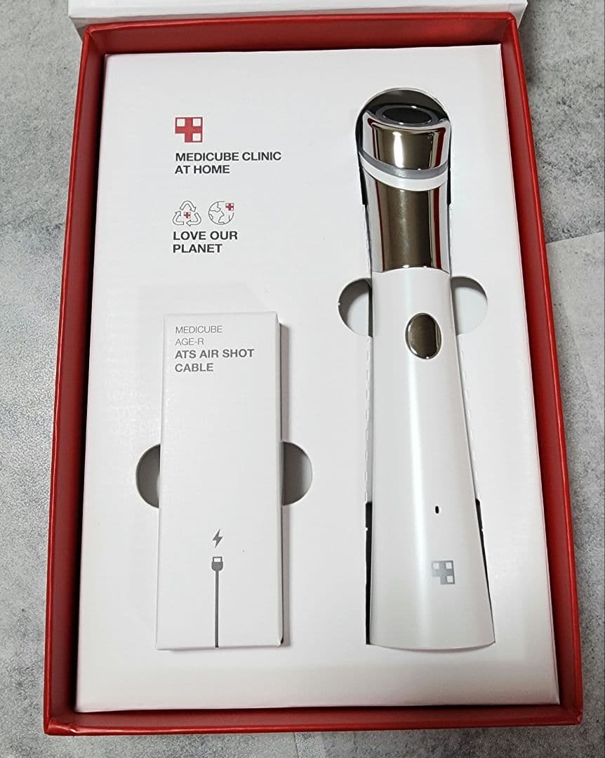 MEDICUBE メディキューブ 美顔器