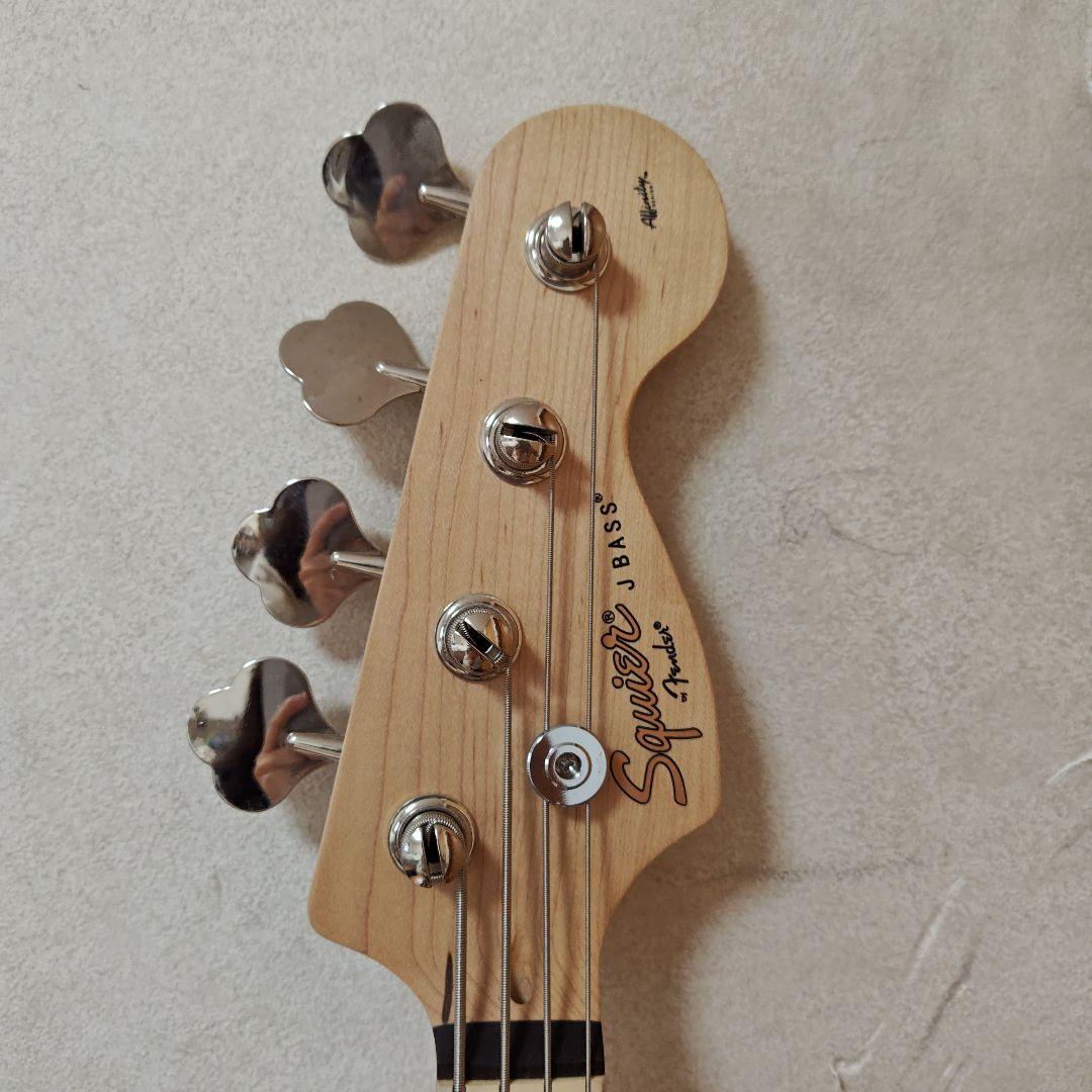 美品　Fender Squier　ブラックエレキベース　島村楽器
