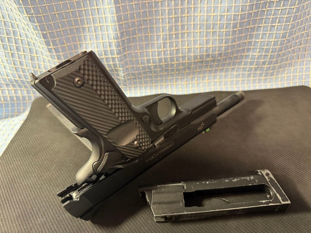 カーボネイト　ナイトシフト　co2ガスガン