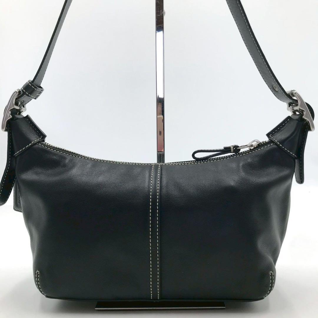 使用回数少✨コーチ ショルダーバッグ アクセサリーポーチ レザー 黒 肩がけ