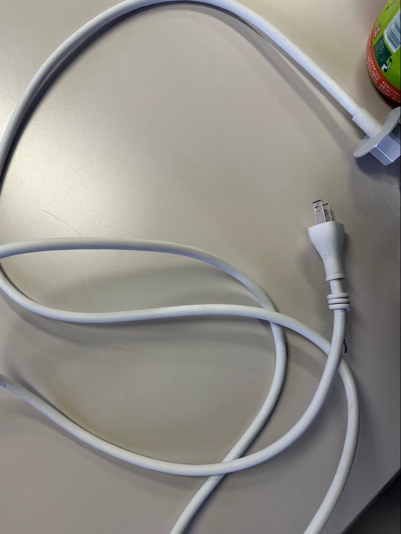 Apple iMac Retina 4K 21.5インチ (2017)