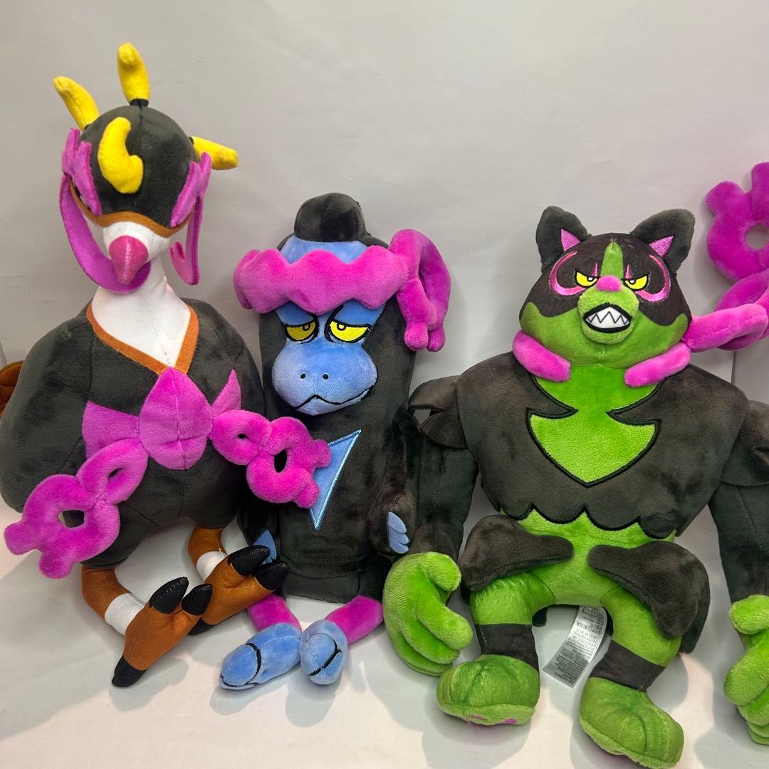 ポケモンセンター限定　ポケモンぬいぐるみ　イイネイヌ　マシマシラ　キチキギス