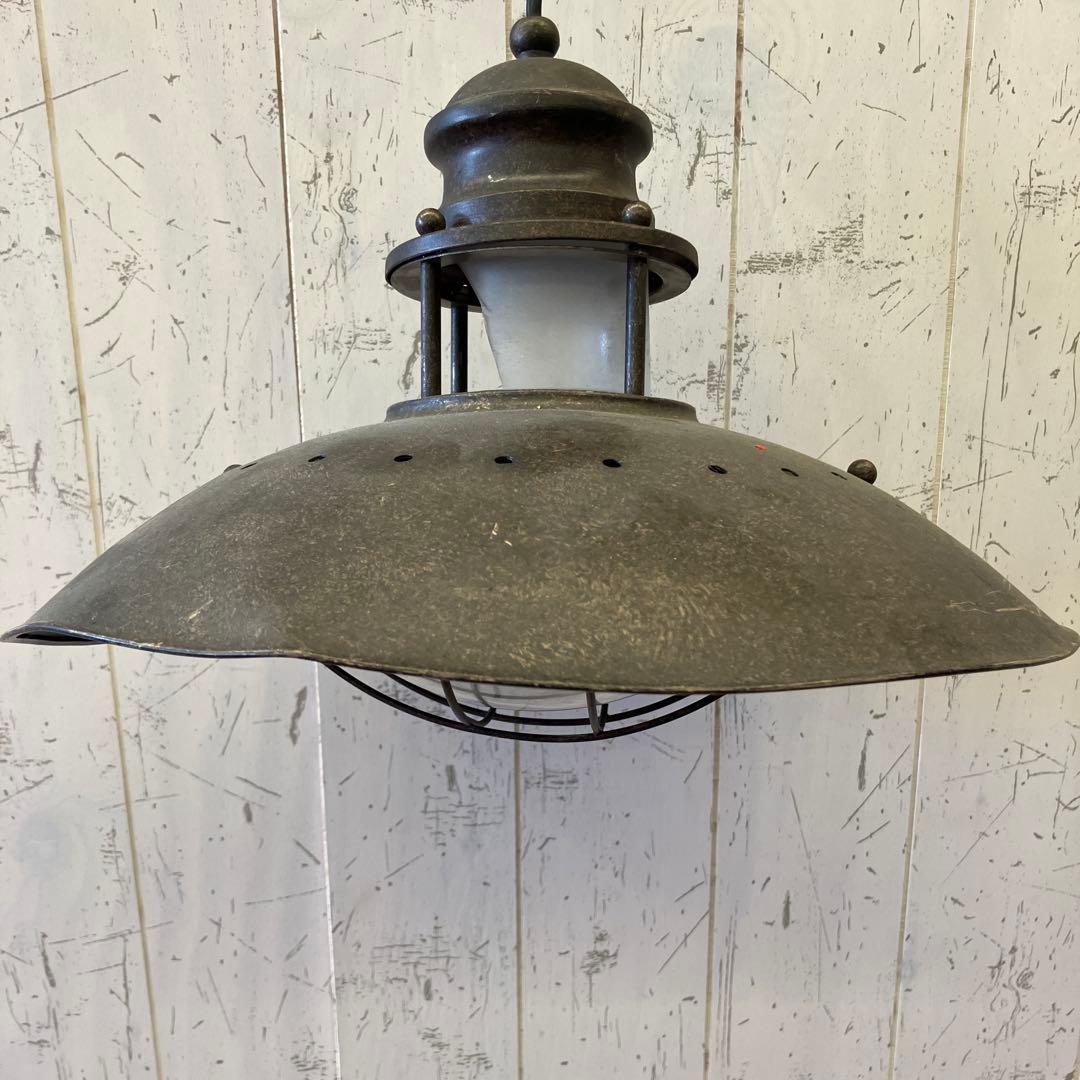 アンティーク インダストリアル アイアン シェード ペンダントライト 天井照明