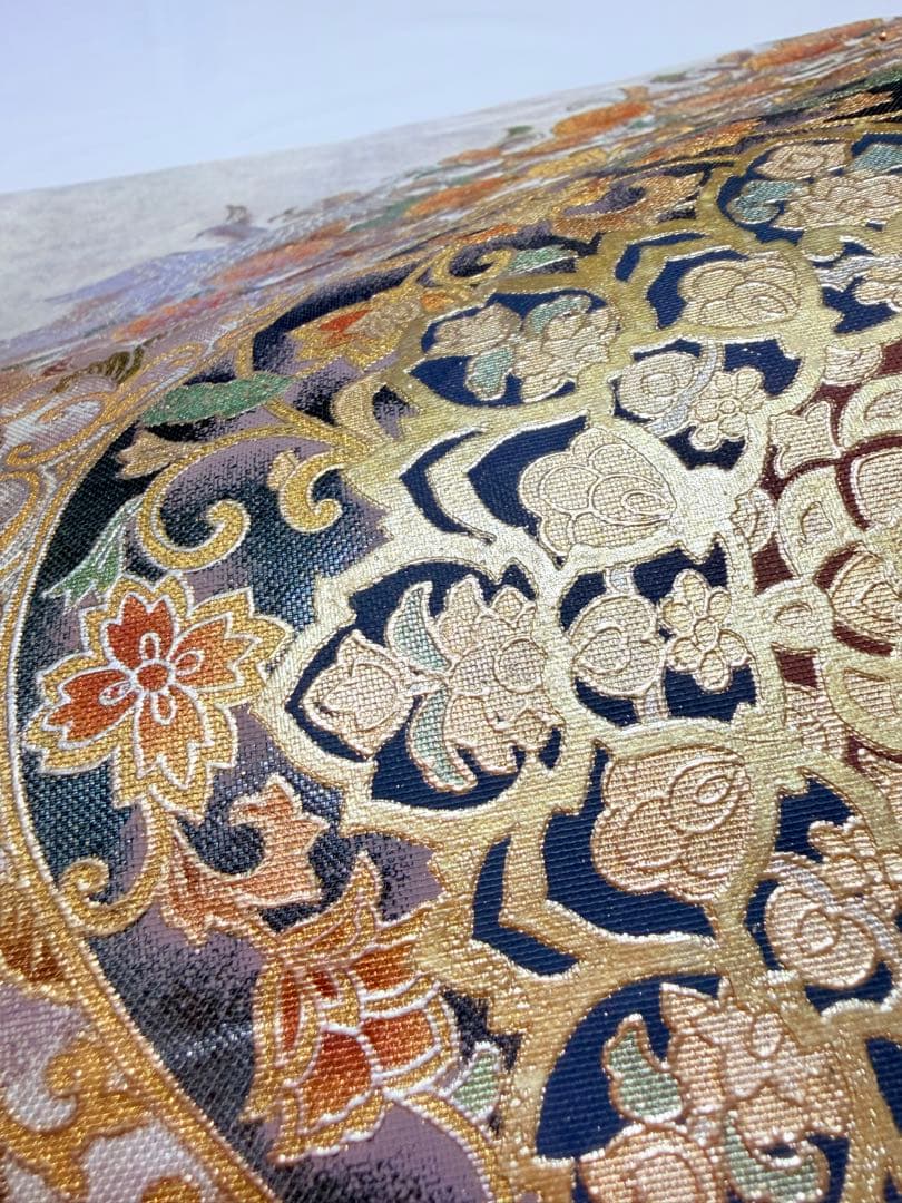 高級 袋帯 正絹 お太鼓柄 シルバー 金彩加工 花文様 ラメ 訪問着 付け下げ