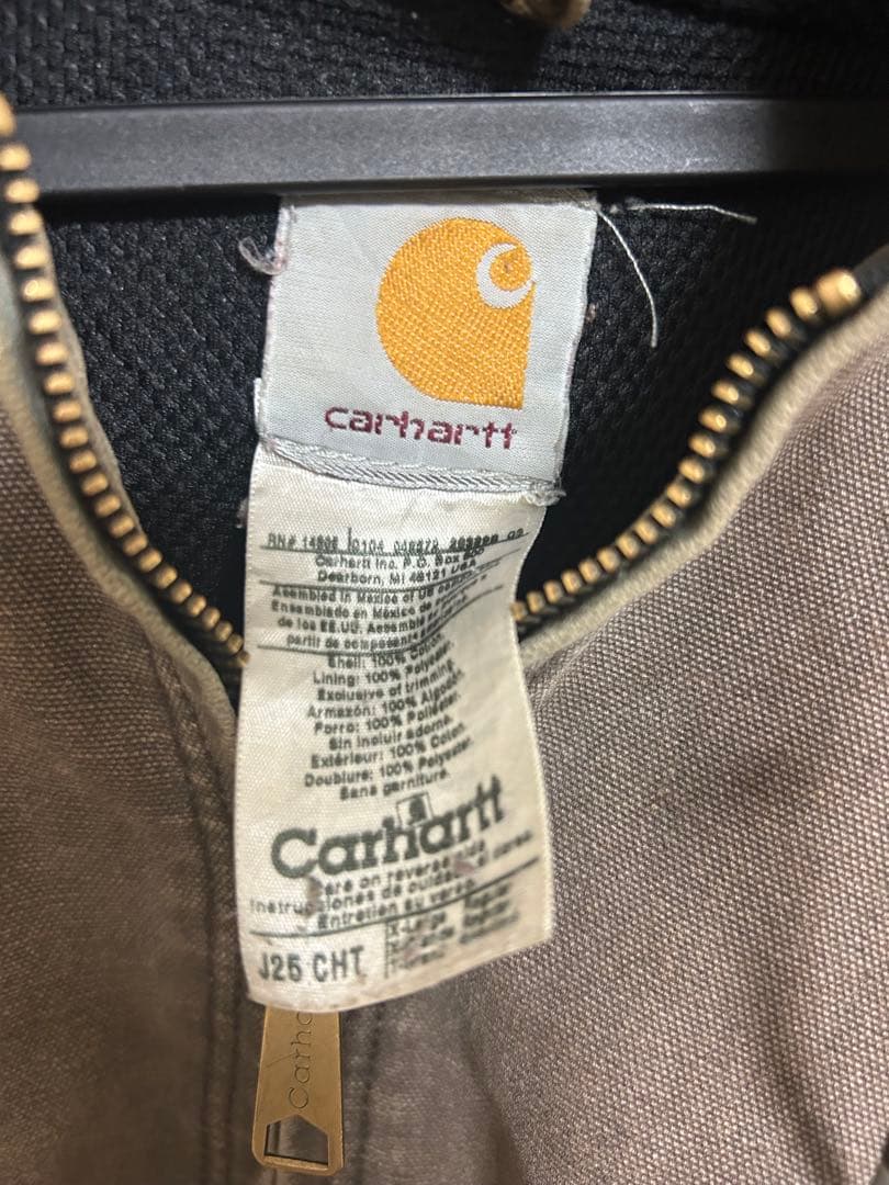 Carhartt J26 CHT フード付きジャケット グレー
