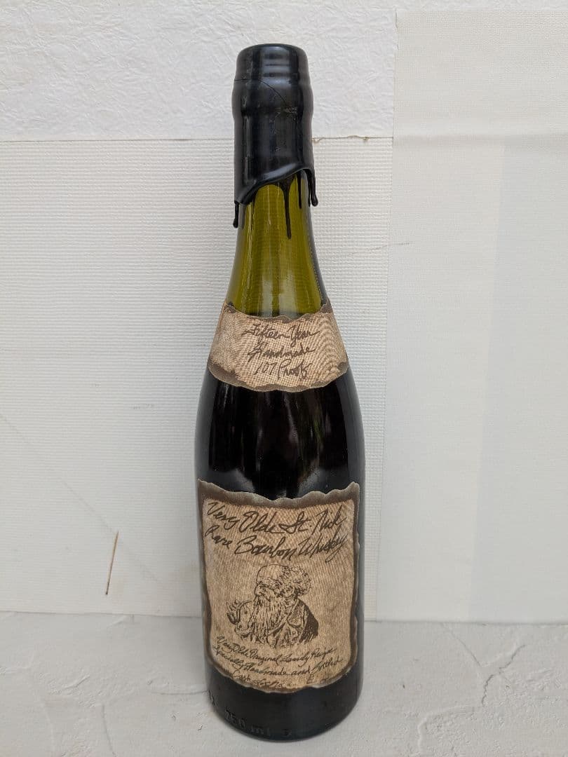 ジ*ル様 【未開封】ベリーオールドセントニック 15年 バーボンウイスキー