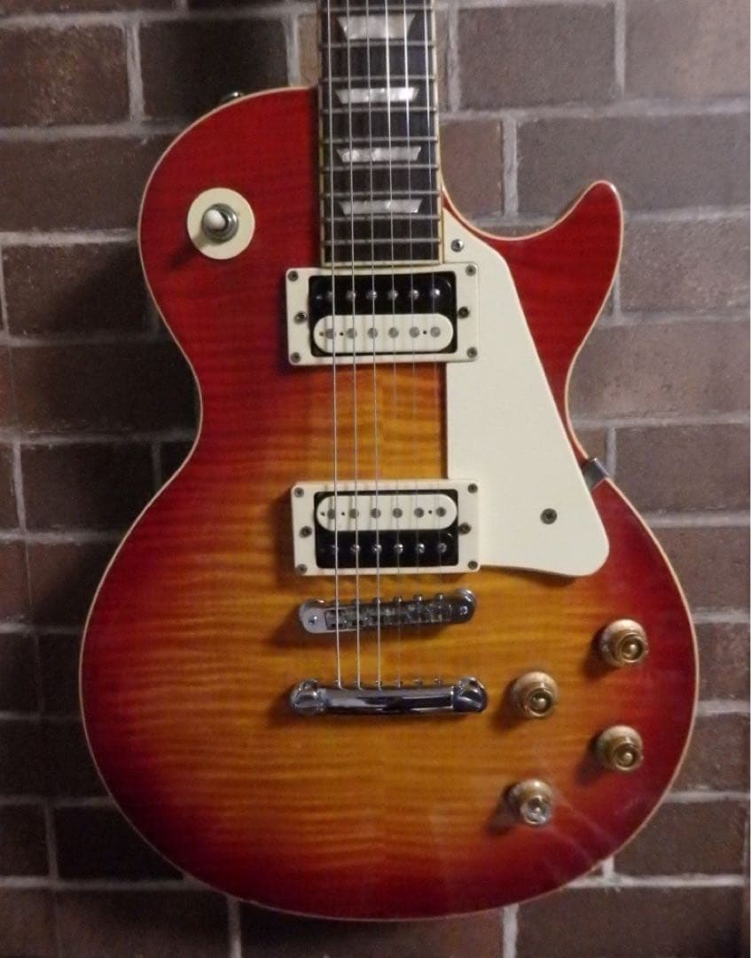 k*9様 カッコ良い！　Bacchus Liveroad レスポールタイプ