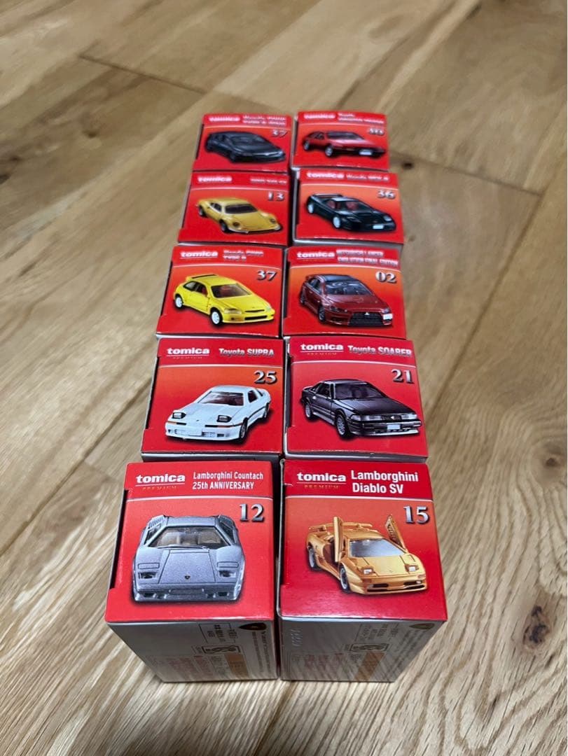 トミカ　プレミアム　10台セット