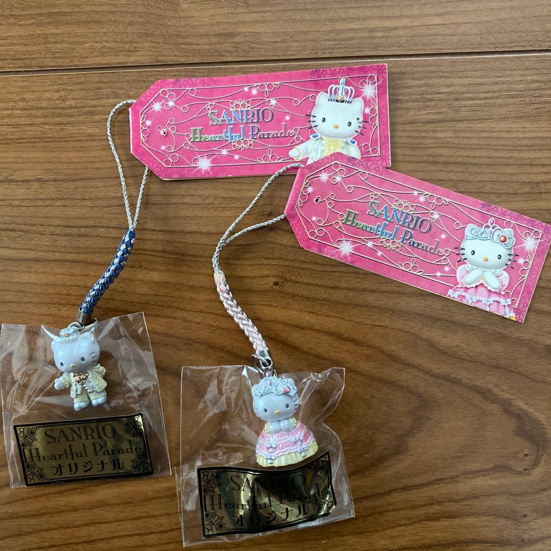 サンリオ　Heartful Parade キティー&ダニエル　ストラップ