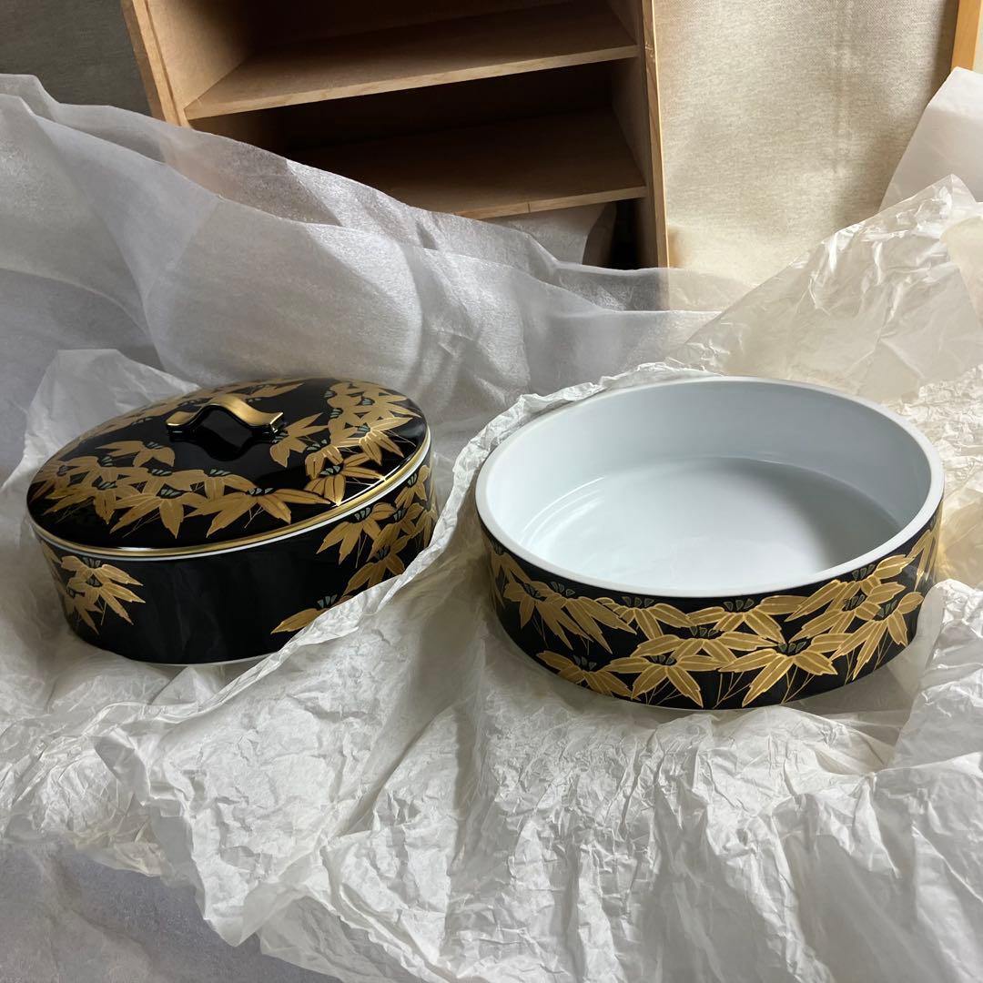 香蘭社 黒釉金笹絵 三段重 新品未使用 桐箱入り