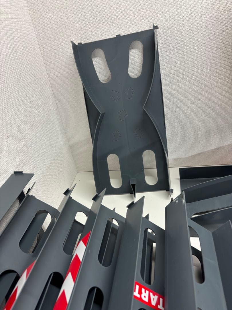 タミヤ ミニ四駆 増量 オーバルホームサーキット シングルループ レーンチェンジ