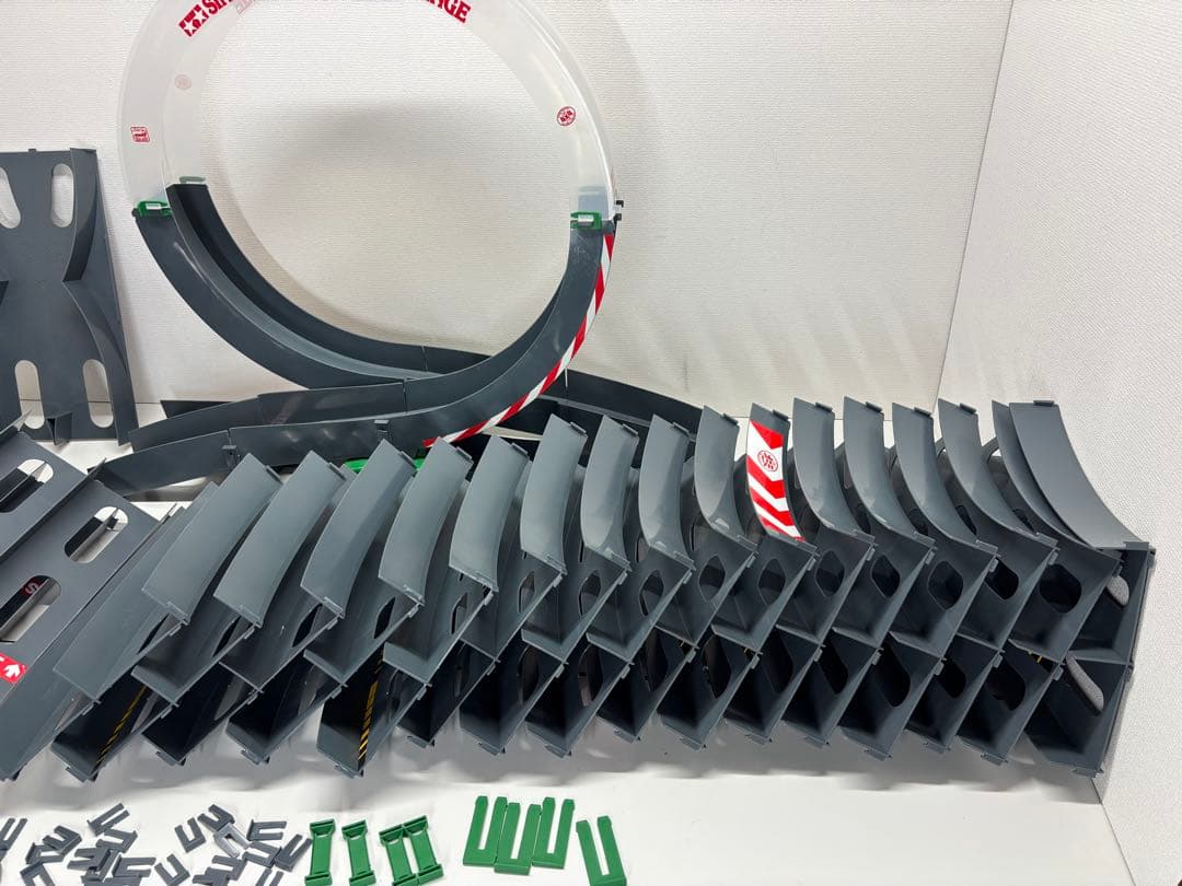 タミヤ ミニ四駆 増量 オーバルホームサーキット シングルループ レーンチェンジ