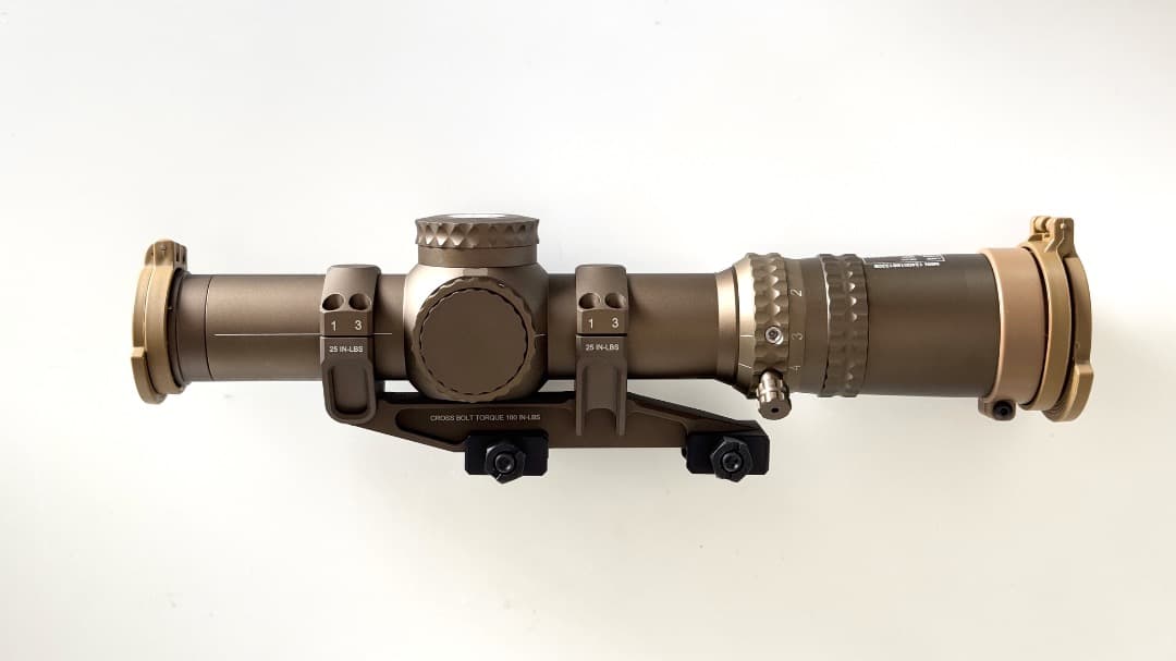 【新品】Evolution Gear ATACR 8倍 スコープ＋マウント