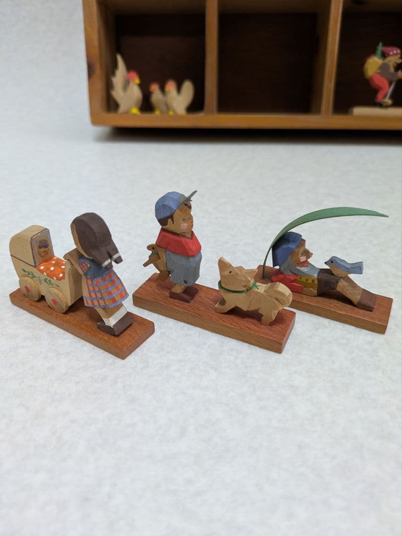 uma58Helbig工房の手彫り人形(ドイツ製)