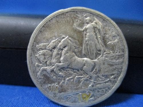 ☆イタリア2リラ銀貨☆1916年／ヴィットーリオ・エマヌエーレ3世／Ⅴ611-2