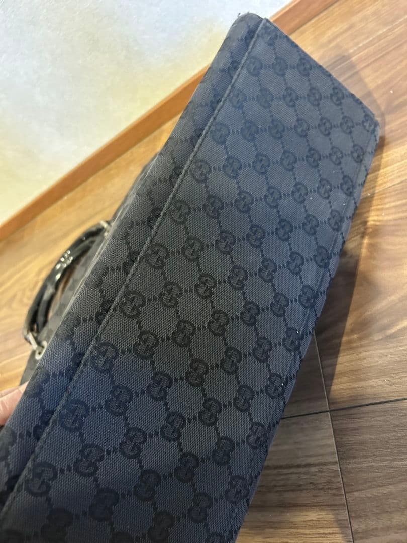 GUCCI バンブーハンドル ハンドバッグ ブラック