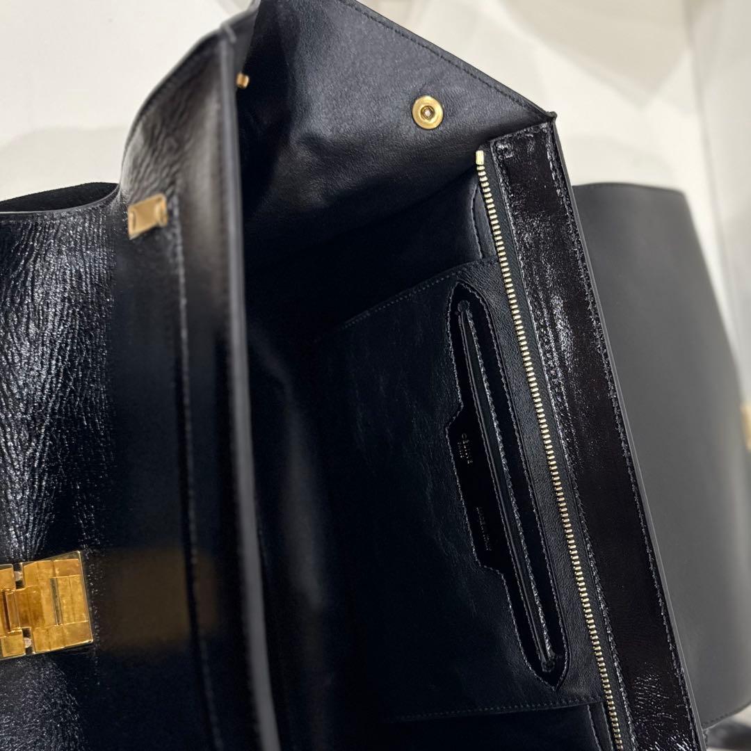 【限定特価】ショルダーバッグセリーヌ 2WAYハンドバッグトラペーズ　ブラック