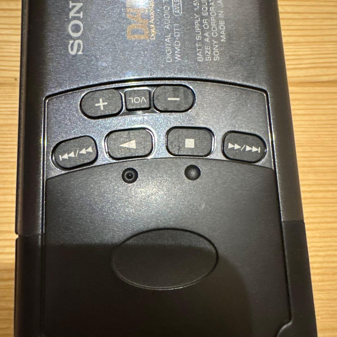 SONY WMD-DT1 デジタルオーディオテーププレーヤー ジャンク 通電確