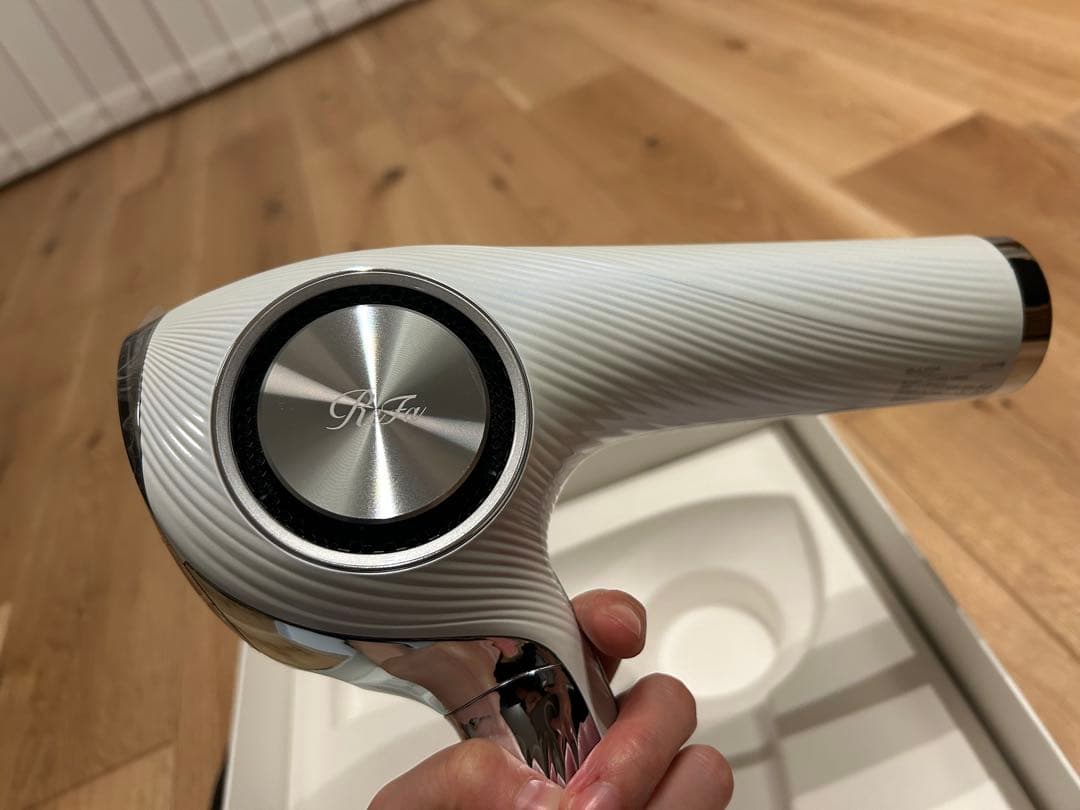 ReFa ビューテックドライヤープロ2024