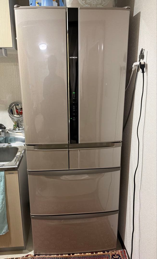 蜂*蜜様 日立ノンフロン冷凍冷蔵庫 R-F520D（T）型　グレー