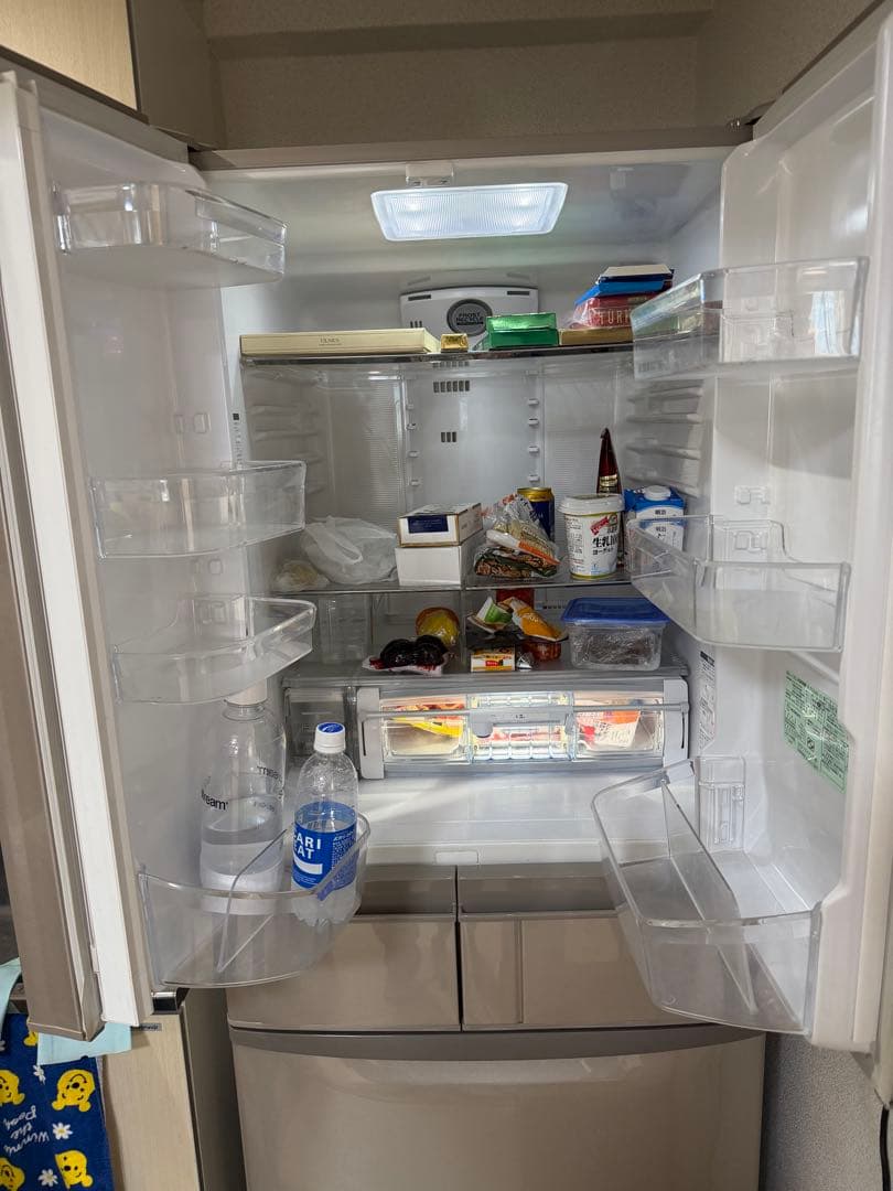 蜂*蜜様 日立ノンフロン冷凍冷蔵庫 R-F520D（T）型　グレー