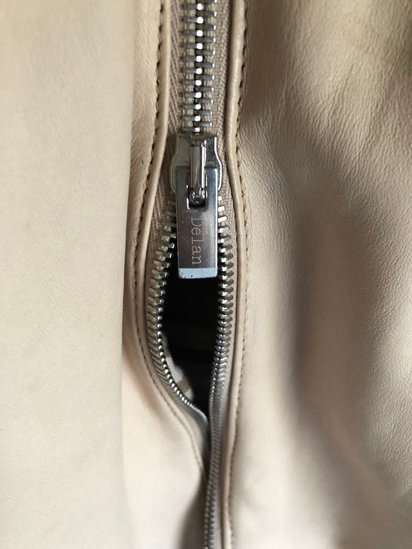 Delan デラン　イタリア製　レザージャケット　サイズ48 ベージュ