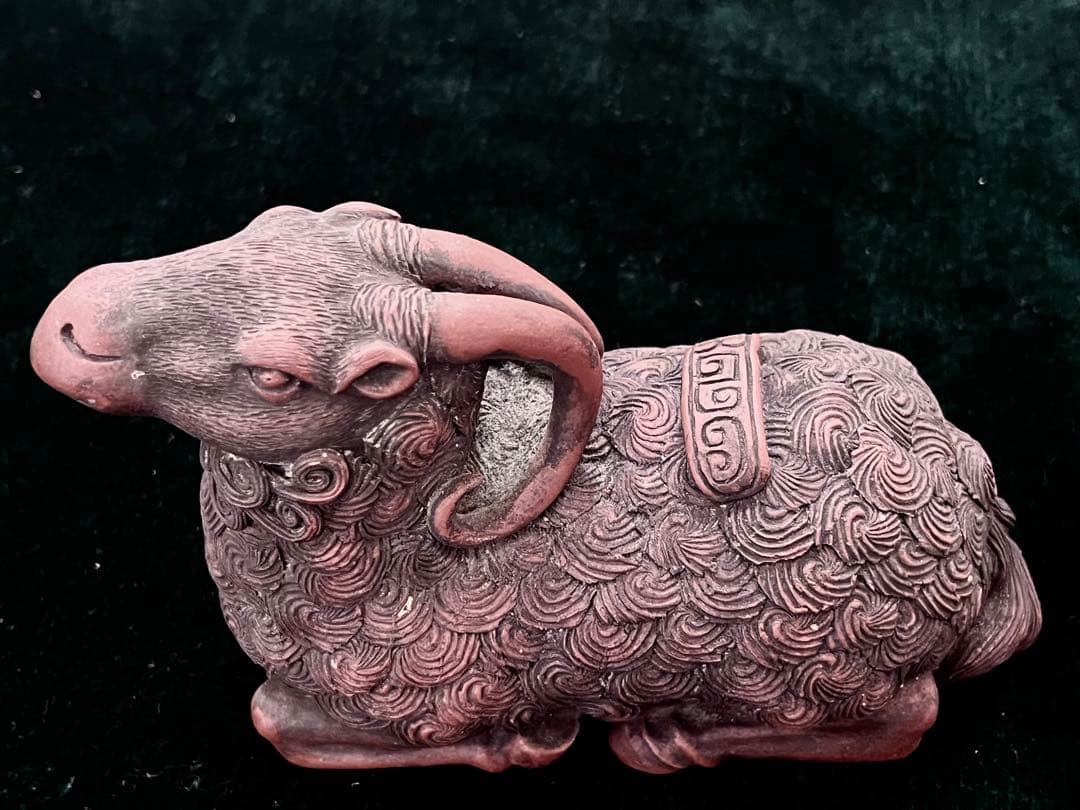 羊の置物（陶器）アンティーク、コレクション