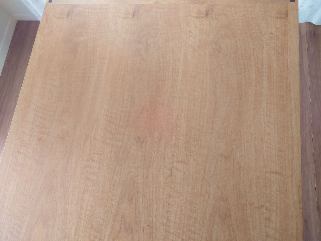 mn様用　ボスコ　テーブル