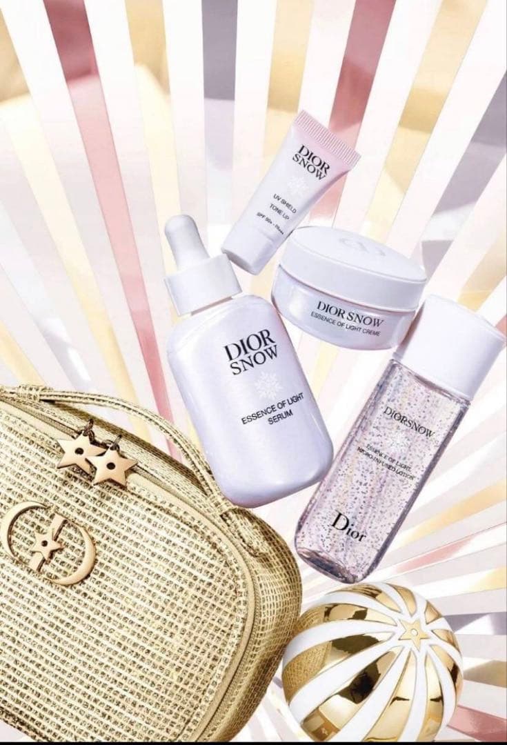 2025 ディオール スノー エッセンス ホリデー