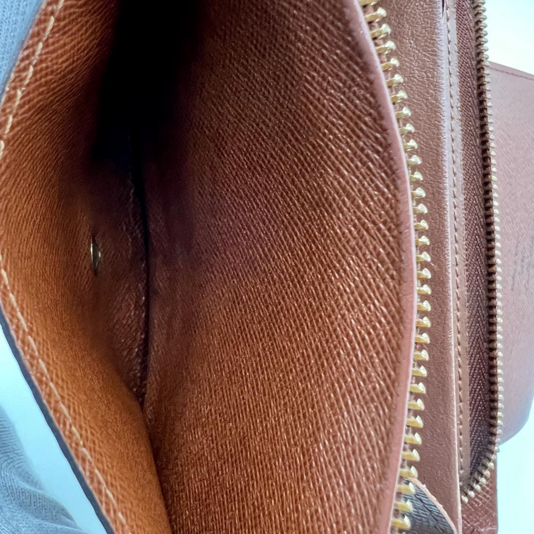 ルイヴィトン モノグラム ポルトモネビエ トレゾール 二つ折り 財布