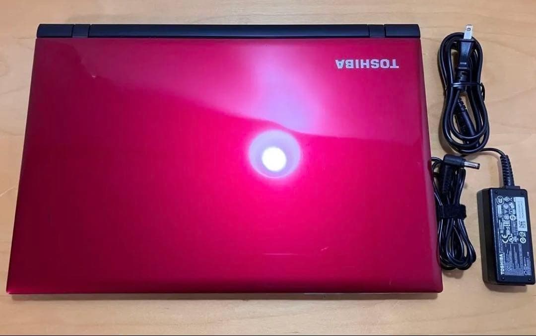 【美品】ノートパソコン 高性能　SSD256/メモリ8/カメラ/オフィス付