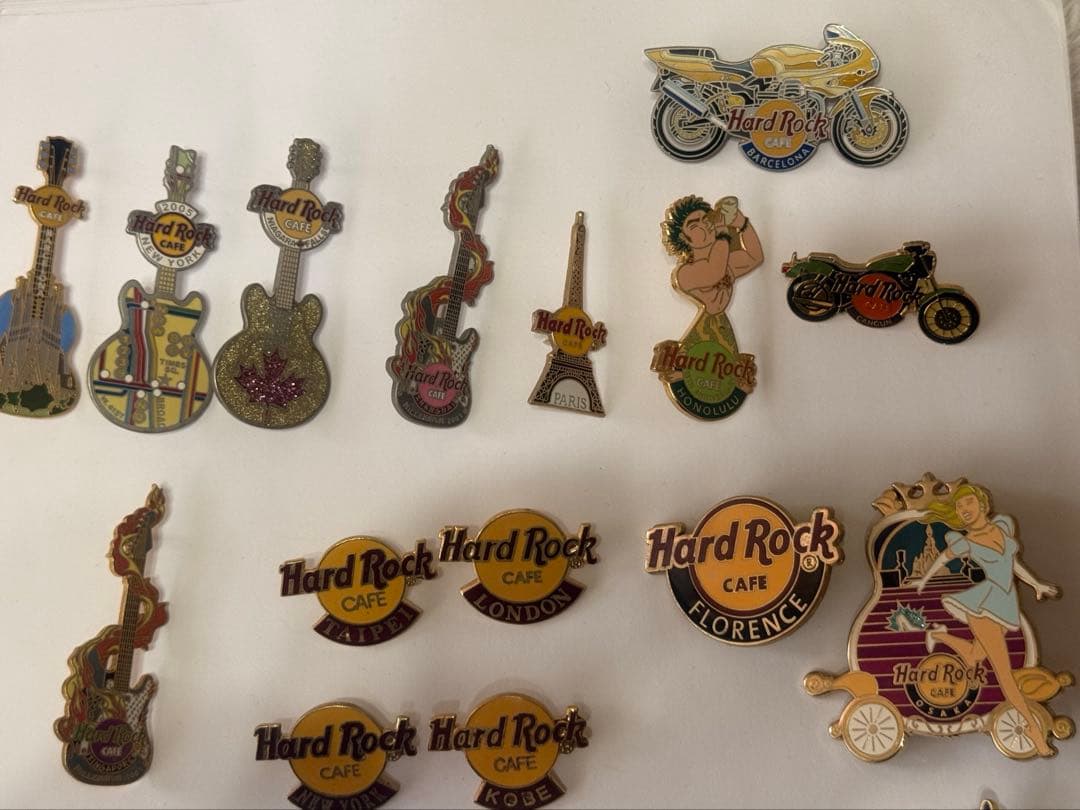 【レア】ハードロックカフェ ピンバッジ 49個セット